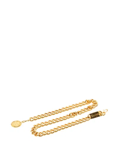 Pre-owned Chanel 1950-1970 Cc Medallion Chain-link Belt In Gold