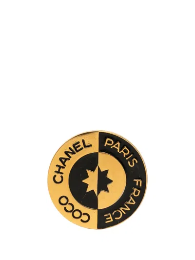Pre-owned Chanel 1950-1970 Gold Plated Enamel Coco Star Logo Round Brooch Costume Brooch