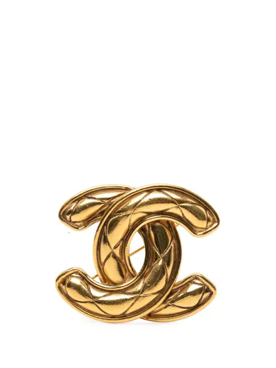 Pre-owned Chanel 1970-1980 Cc Gold Plated Quilted Brooch Costume Brooch