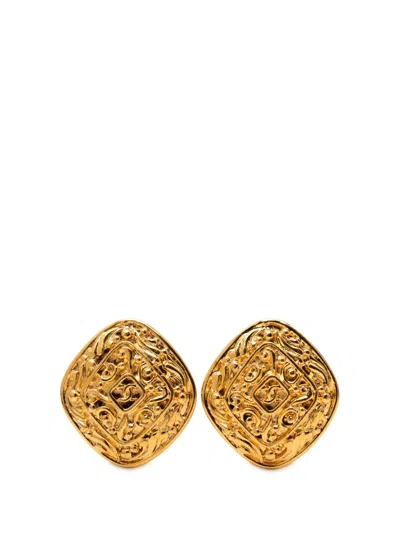 Pre-owned Chanel 1970-1980 Gold Plated Cc Clip On Earrings Costume Earrings