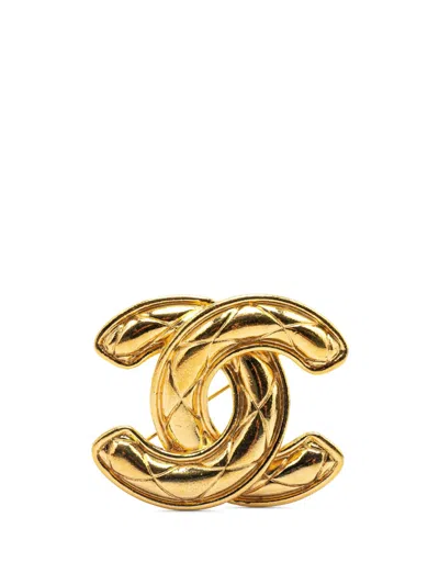 Pre-owned Chanel 1970-1980 Gold Plated Cc Quilted Brooch Costume Brooch