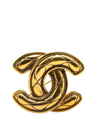 Pre-owned Chanel 1970-1980 Gold Plated Cc Quilted Brooch Costume Brooch