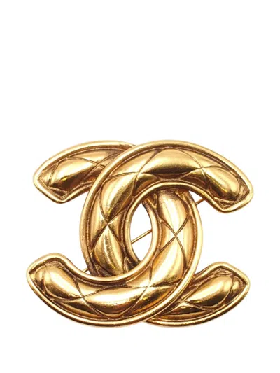 Pre-owned Chanel 1970-1980 Gold Plated Cc Quilted Brooch Costume Brooch