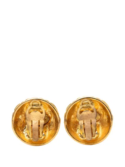 Pre-owned Chanel 1970-1980 Gold Plated Cc Quilted Round Clip On Earrings Costume Earrings