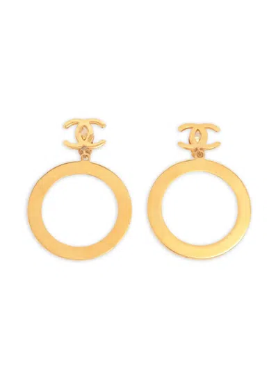 Pre-owned Chanel 1970-1990 Cc Mark Earrings In Gold