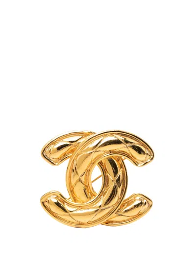 Pre-owned Chanel 1970-1980 Cc Gold Plated Quilted Brooch Costume Brooch