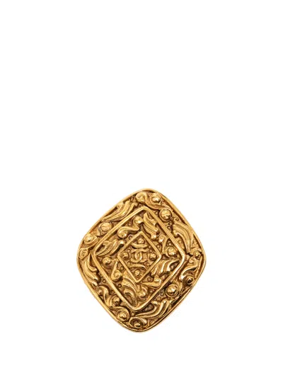 Pre-owned Chanel 1970-1980 Cc Gold Plated Rhombus Brooch Costume Brooch