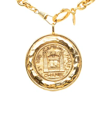 Pre-owned Chanel 1970-1980 Gold Plated 31 Rue Cambon Medallion Pendant Necklace Costume Necklace