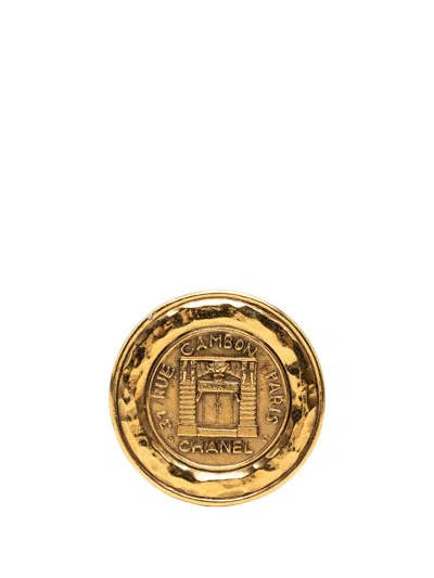 Pre-owned Chanel 1970-1980 Gold Plated 31 Rue Cambon Medallion Pin Brooch Costume Brooch