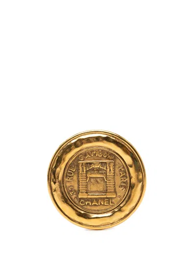 Pre-owned Chanel 1970-1980 Gold Plated 31 Rue Cambon Round Brooch Costume Brooch