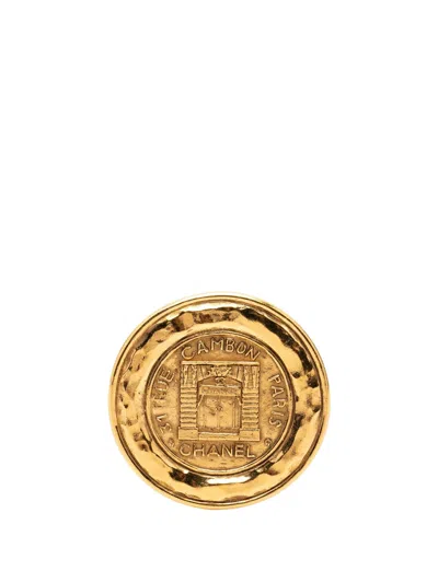 Pre-owned Chanel 1970-1980 Gold Plated 31 Rue Cambon Round Brooch Costume Brooch
