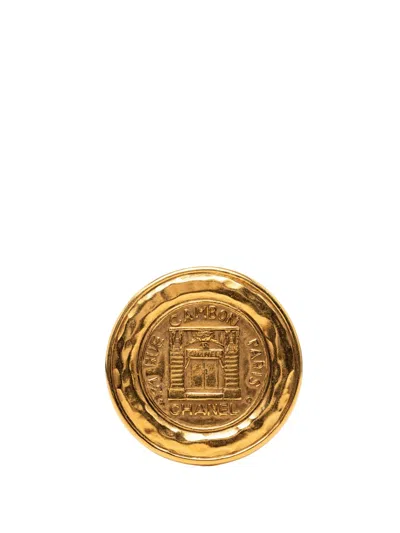 Pre-owned Chanel 1970-1980 Gold Plated 31 Rue Cambon Round Brooch Costume Brooch