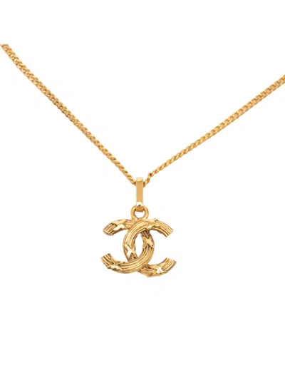 Pre-owned Chanel 1970-1980 Gold Plated Cc Pendant Necklace Costume Necklace
