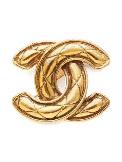 Pre-owned Chanel 1970s Cc Quilted Brooch In Gold