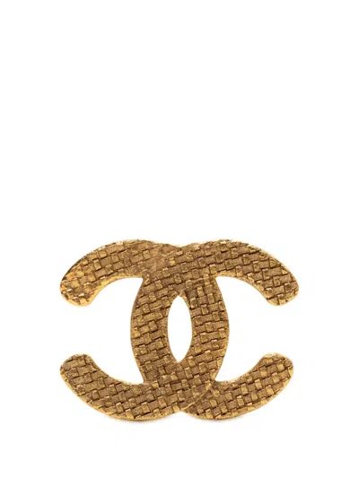 Pre-owned Chanel 1980-1990 Cc Gold Plated Woven Brooch Costume Brooch