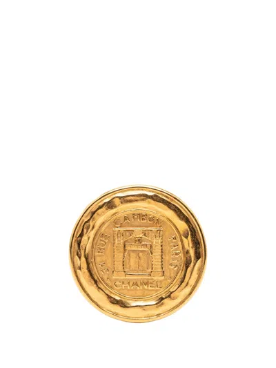 Pre-owned Chanel 1980-1990 Gold Plated 31 Rue Cambon Round Vintage Pin Brooch Costume Brooch