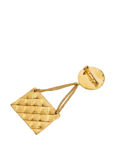 Pre-owned Chanel 1980-1990 Gold Plated Cc Medallion Handbag Brooch Costume Brooch