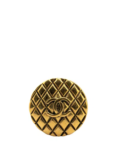 Pre-owned Chanel 1980-1990 Gold Plated Cc Quilted Brooch Costume Brooch