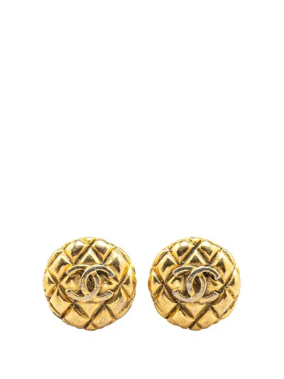 Pre-owned Chanel 1980-1990 Gold Plated Cc Quilted Clip On Earrings Costume Earrings