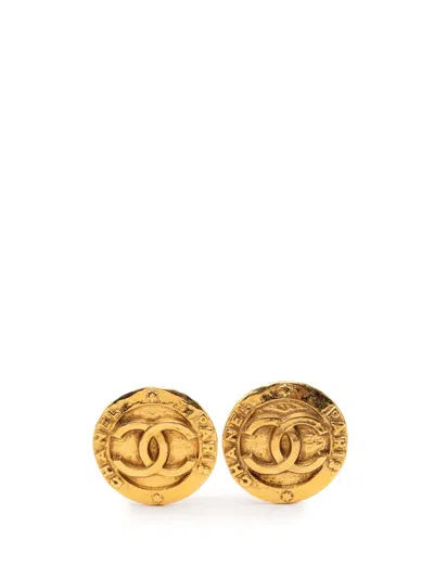 Pre-owned Chanel 1980-1990 Gold Plated Cc Round 31 Rue Cambon Clip On Earrings Costume Earrings