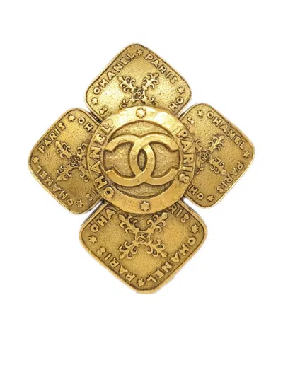 Pre-owned Chanel 1980-1990s Gold Plated Flower Cc Brooch