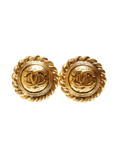 Pre-owned Chanel 1980-1990s Interlocking Cc Clip-on Earrings In Gold