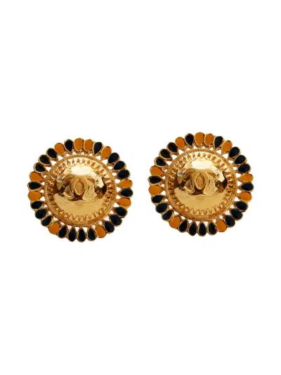 Pre-owned Chanel 1980-2000s Cc Mark Clip-on Earrings In Gold