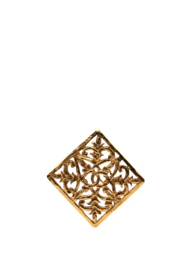 Pre-owned Chanel 1980-1990 Cc Gold Plated Diamond Filigree Brooch Costume Brooch