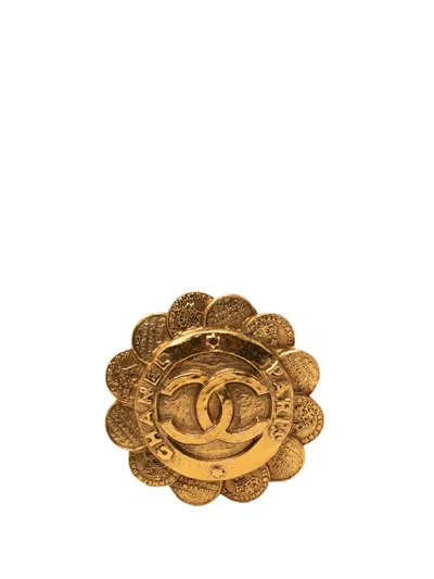 Pre-owned Chanel 1980-1990 Cc Gold Plated Flower Coin Brooch Costume Brooch