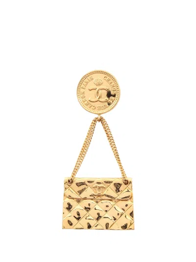 Pre-owned Chanel 1980-1990 Cc Gold Plated Quilted Bag Brooch Costume Brooch