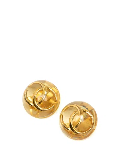 Pre-owned Chanel 1980-1990 Cc Resin And Gold Plated Clip On Earrings Costume Earrings