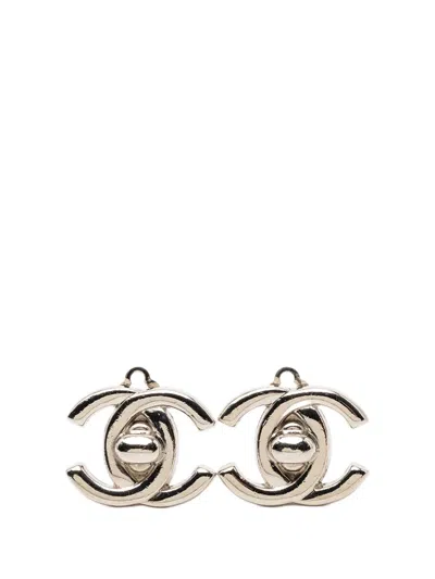 Pre-owned Chanel 1980-1990 Silver Plated Cc Turnlock Clip On Earrings Costume Earrings