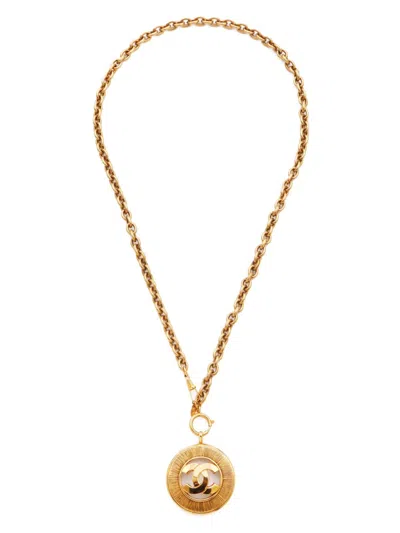 Pre-owned Chanel 1980s Cc Pendant Necklace In Gold