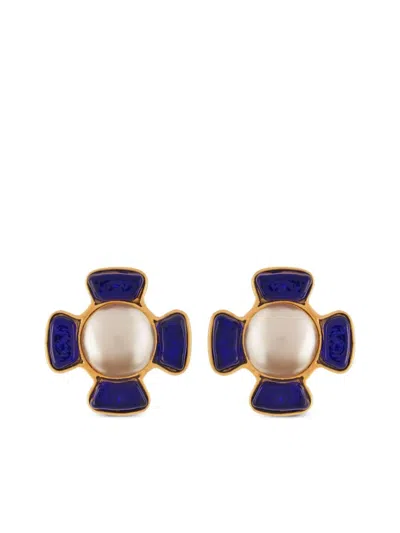 Pre-owned Chanel 1980s Faux-pearl Clip-on Earrings In Gold