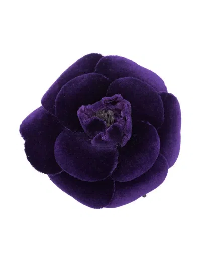 Pre-owned Chanel 1980s Velvet Camellia Brooch In Purple