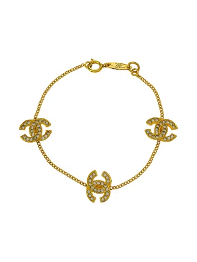 Pre-owned Chanel 1982 Cc Chain Bracelet In Gold
