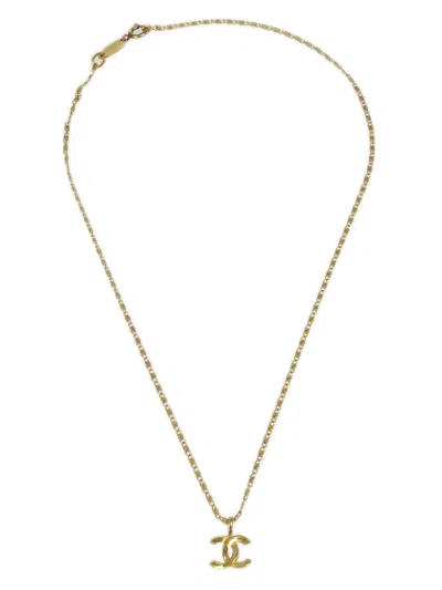 Pre-owned Chanel 1982 Cc Logo Necklace In Gold