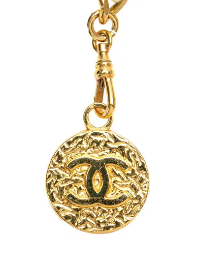 Pre-owned Chanel 1982 Gold Plated Medallion Leather Woven Chain Belt