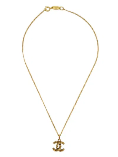 Pre-owned Chanel 1982 Mini Cc Pendant Necklace In Gold