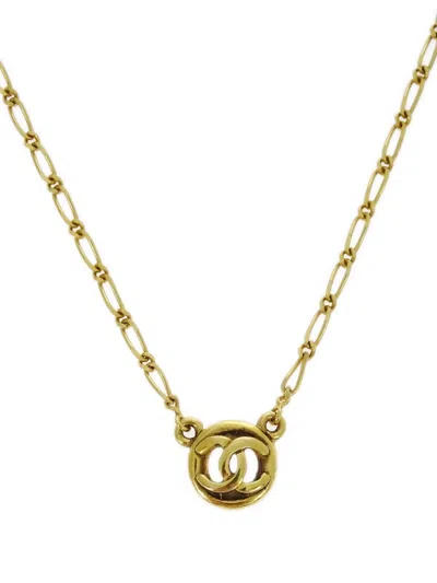 Pre-owned Chanel 1983 Cc Medallion Necklace In Gold