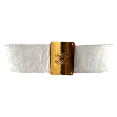 Pre-owned Chanel 1985 Cruise White Quilted Leather Belt With Gold Plated Buckle