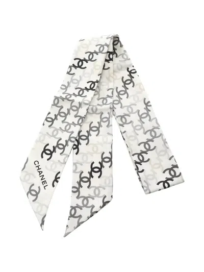 Pre-owned Chanel 1986-1988 Cc All-over Pattern Scarf In White