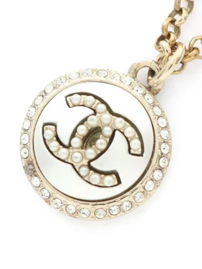 Pre-owned Chanel 1986-1988 Cc Pendant Necklace In Gold