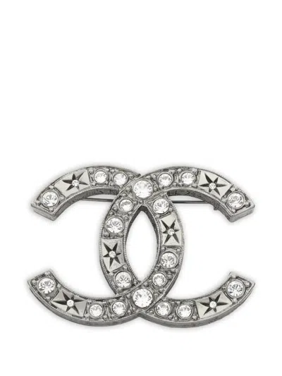 Pre-owned Chanel 1986-1988 Cc Rhinestone Brooch In Silver