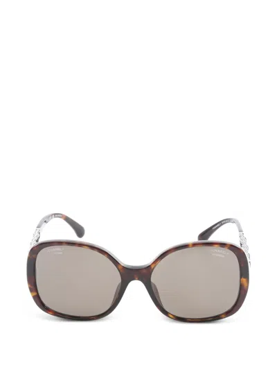 Pre-owned Chanel 1986-1988 Chain Logo Sunglasses In Brown