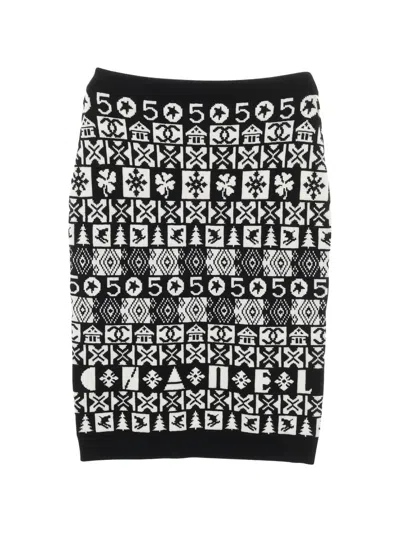 Pre-owned Chanel 1986-1988 Coco Mark All-over Pattern Knit Mini Skirt In Black