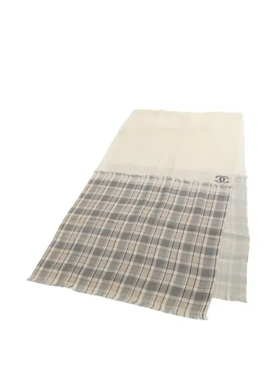 Pre-owned Chanel 1986-1988 Cocomark Check Cashmere Scarf In Neutral