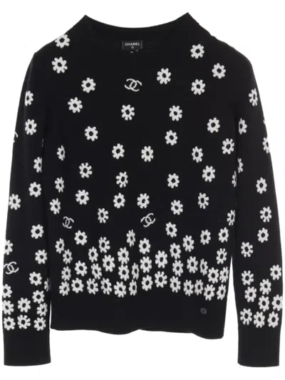 Pre-owned Chanel 1986-1988 Daisy-intarsia Sweater In Black