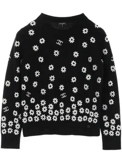 Pre-owned Chanel 1986-1988 Daisy-intarsia Sweater In Black