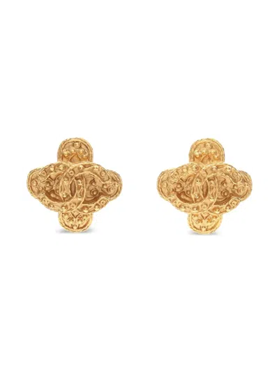 Pre-owned Chanel 1986-1988 Embossed Cc Mark Earrings In Gold